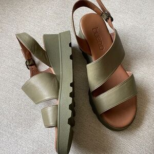 Bueno Sandals (8.5/9)